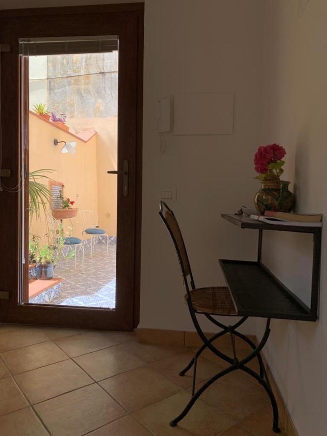 La Stanza In Giardino Bed & Breakfast Cava De' Tirreni Exterior photo